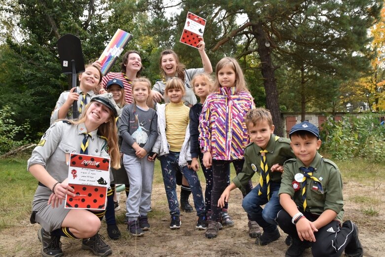  Zuchy ze Skierniewic spędziły weekend na Wrzosowisku 