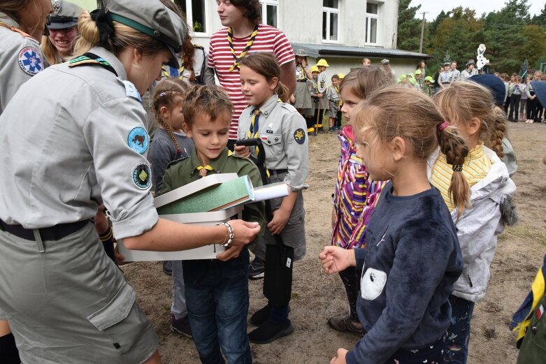  Zuchy ze Skierniewic spędziły weekend na Wrzosowisku 