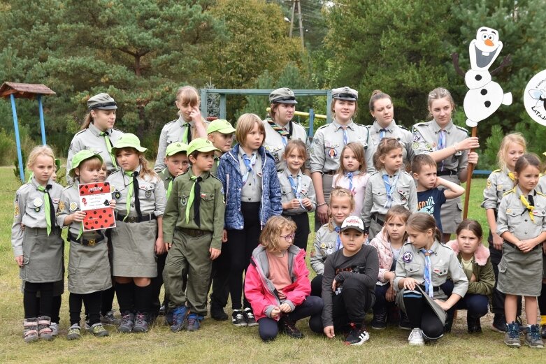  Zuchy ze Skierniewic spędziły weekend na Wrzosowisku 