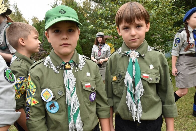  Zuchy ze Skierniewic spędziły weekend na Wrzosowisku 