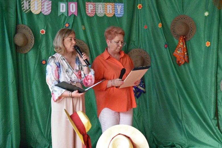  „Nie do pary”, ale razem. Pokaz mody z przesłaniem w SOSW w Skierniewicach  