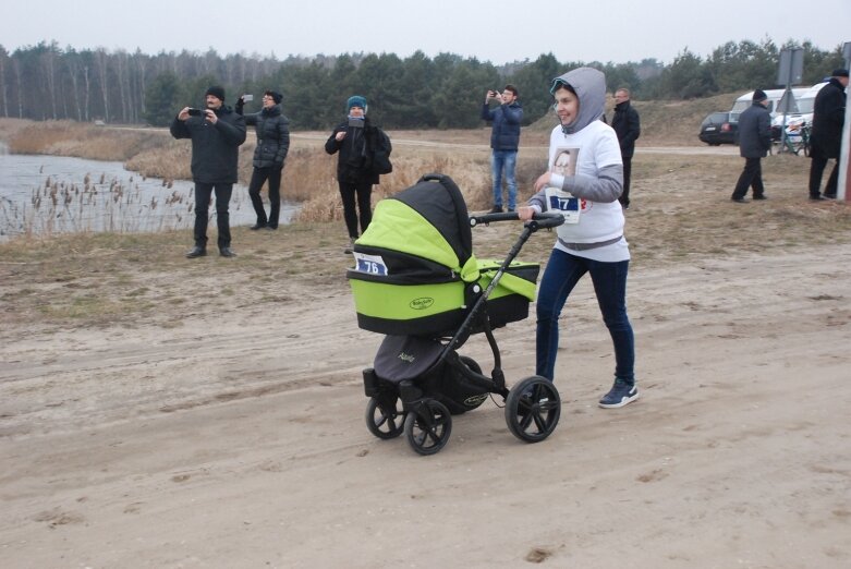  Mama z Miłoszkiem ruszają.  