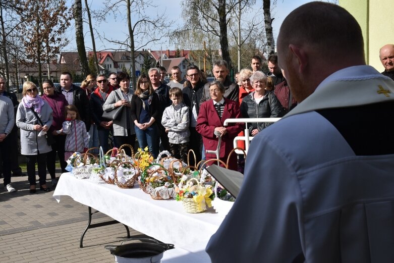  Święconki w skierniewickich kościołach 