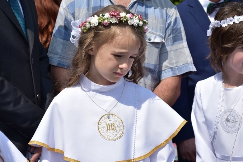  Komunia w parafii na osiedlu Zadębie 