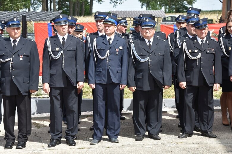  Straż z Drzewiec ma samochód 