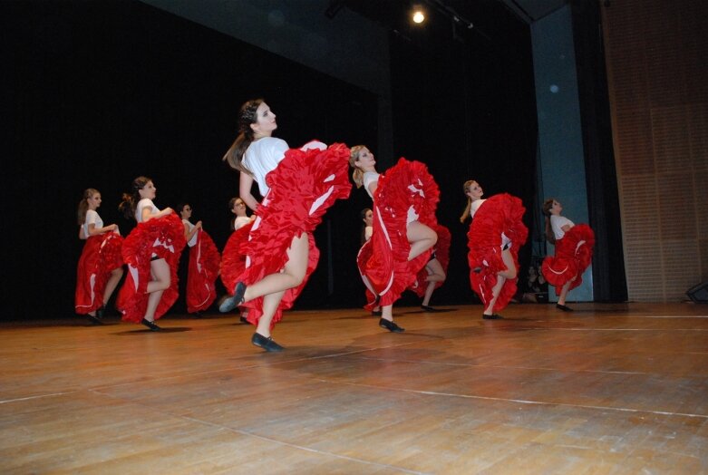  Wzruszający jubileusz Jazz Folk Dance 