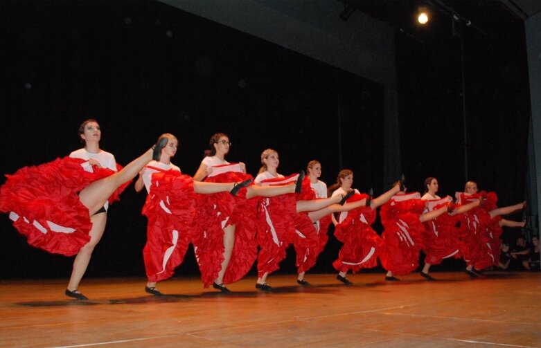  Wzruszający jubileusz Jazz Folk Dance 