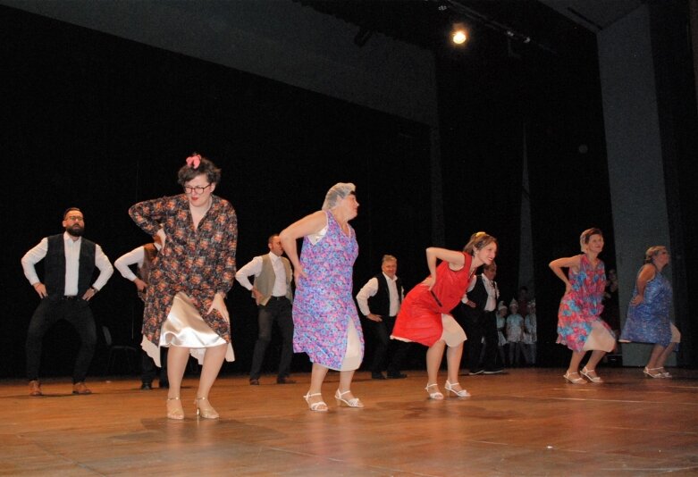  Wzruszający jubileusz Jazz Folk Dance 