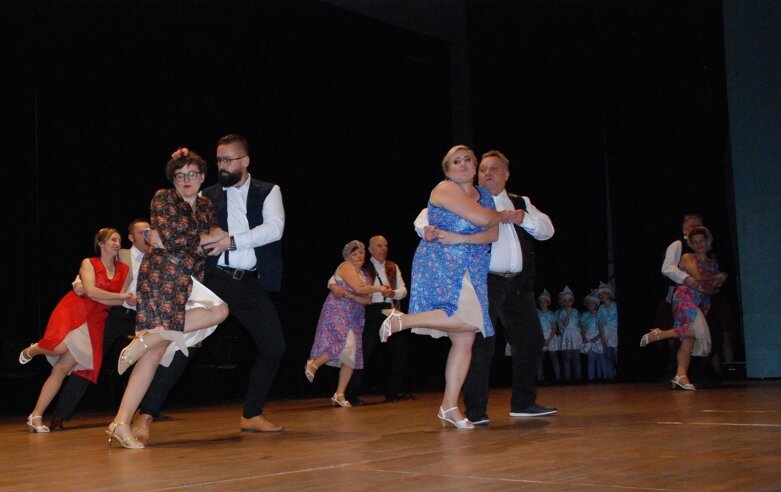  Wzruszający jubileusz Jazz Folk Dance 