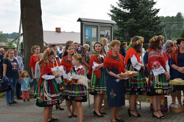  Dożynki gminno-parafialne w Godzianowie 