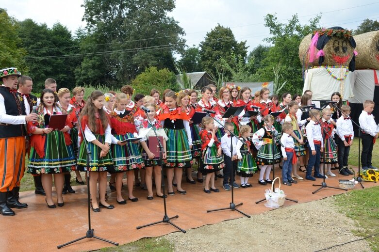  Dożynki gminno-parafialne w Godzianowie 