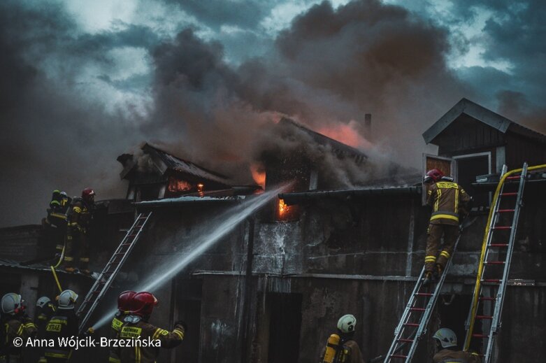  Pożar w centrum Skierniewic 