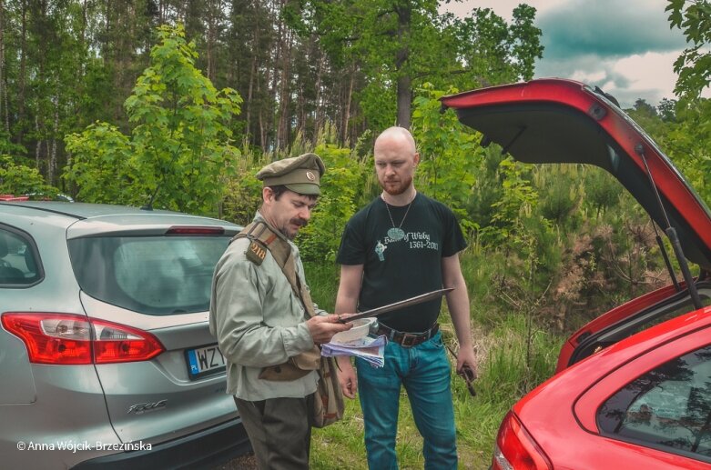  Rekonstruktorzy z całej Polski wzięli udział w rajdzie pod Bolimowem 