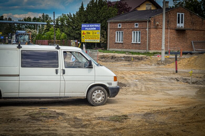  Skierniewice: Do końca czerwca rondo ul. Skłodowskiej z Czerwoną będzie gotowe 