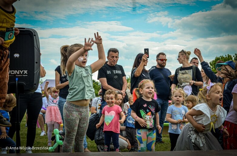  Gangnam style w żłobku. Rodzinny piknik jakiego Skierniewice nie widziały 