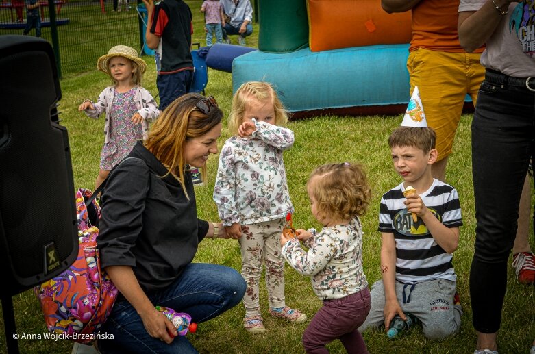  Gangnam style w żłobku. Rodzinny piknik jakiego Skierniewice nie widziały 