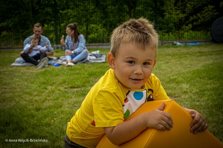  Gangnam style w żłobku. Rodzinny piknik jakiego Skierniewice nie widziały 