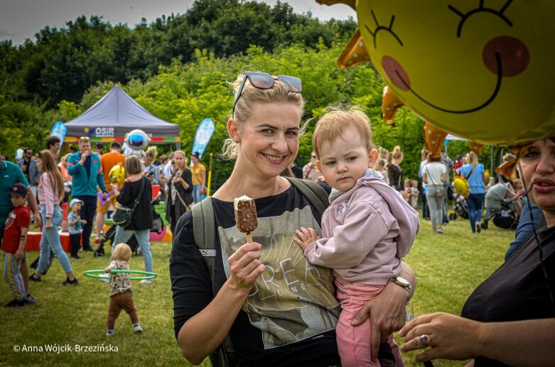  Gangnam style w żłobku. Rodzinny piknik jakiego Skierniewice nie widziały 