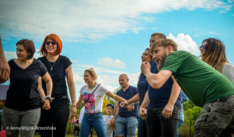  Gangnam style w żłobku. Rodzinny piknik jakiego Skierniewice nie widziały 