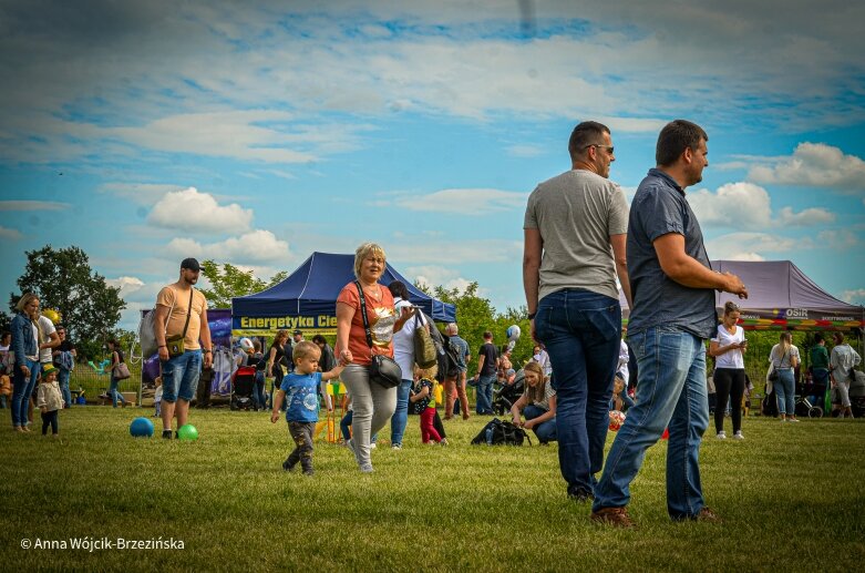  Gangnam style w żłobku. Rodzinny piknik jakiego Skierniewice nie widziały 