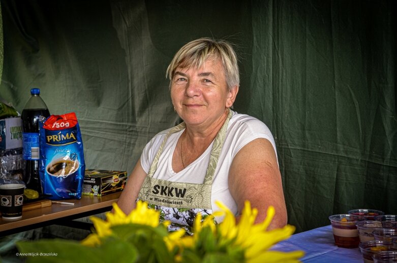  Bitwa regionów w powiecie skierniewickim. Panie z Lnisna uwiodły...podniebienia jury 