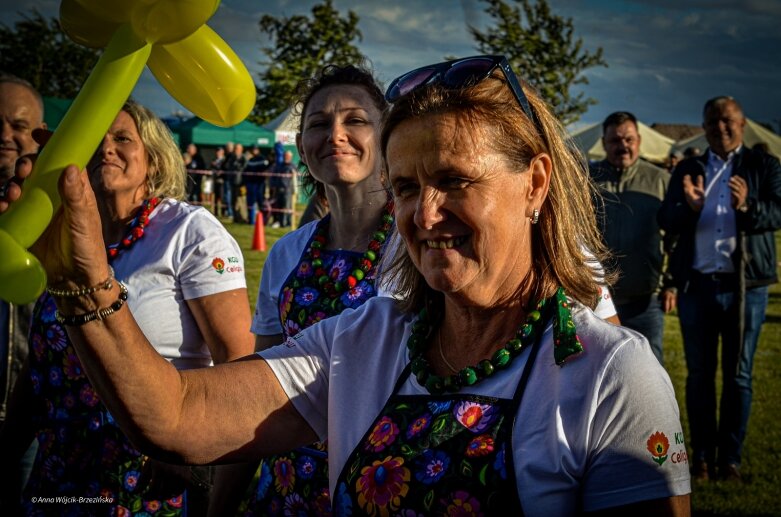  Bitwa regionów w powiecie skierniewickim. Panie z Lnisna uwiodły...podniebienia jury 