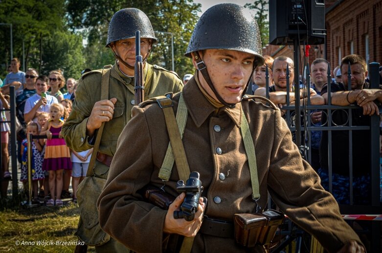  Widowisko historyczne w Skierniewicach. Rekonstrukcja bitwy pod Przyłękiem 