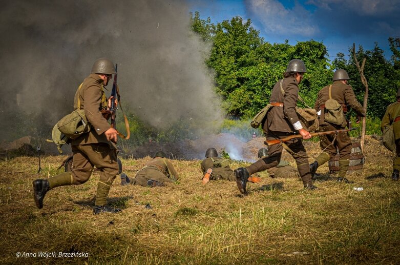  Widowisko historyczne w Skierniewicach. Rekonstrukcja bitwy pod Przyłękiem 