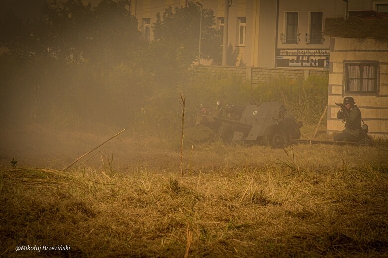  Widowisko historyczne w Skierniewicach. Rekonstrukcja bitwy pod Przyłękiem 