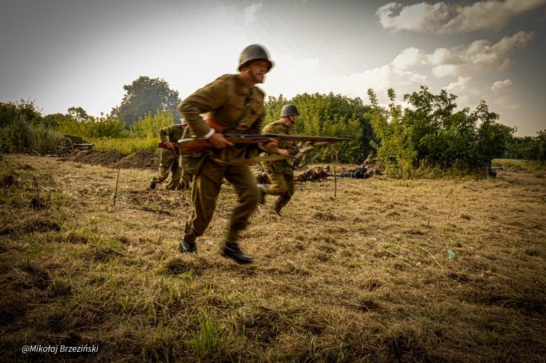  Widowisko historyczne w Skierniewicach. Rekonstrukcja bitwy pod Przyłękiem 