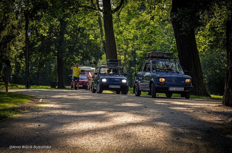  W październiku 1974 FSM rozpoczęła eksport silników przeznaczonych dla włoskich Fiatów 126, na poczet spłaty licencji. 