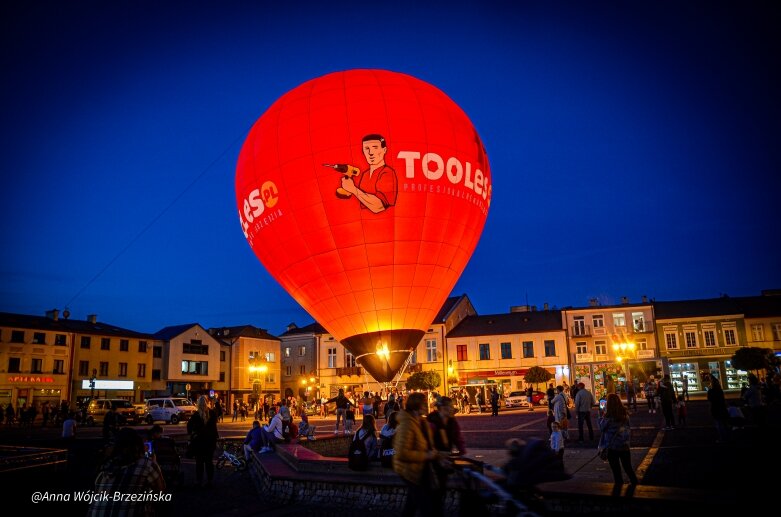  Balony nad miastem. Fiesta na niebie Skierniewic 