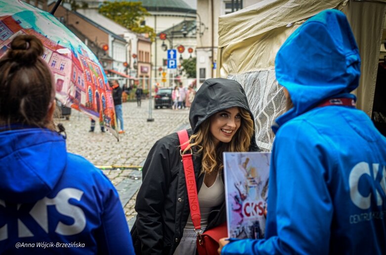   Na zapleczu wyborów Miss Polonia Skierniewic 