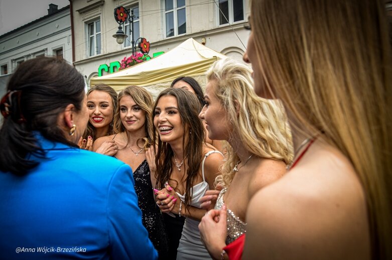   Na zapleczu wyborów Miss Polonia Skierniewic 