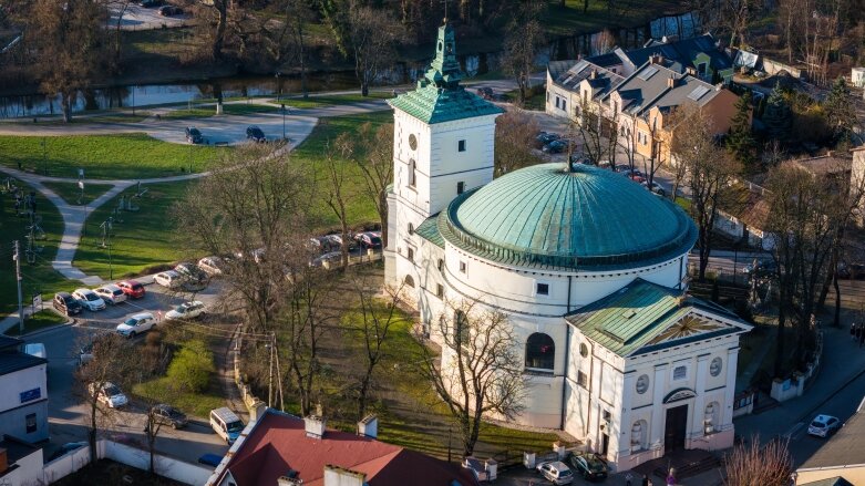  Spojrzenie na centrum z góry 