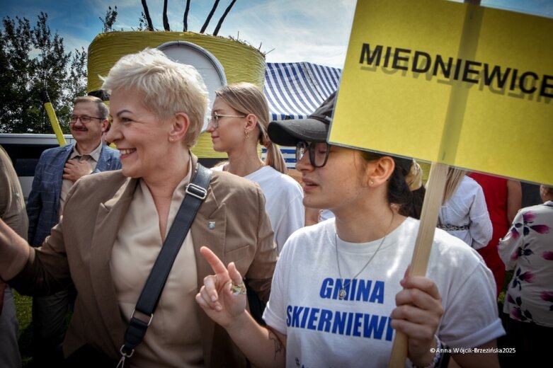  Turniej wsi w Miedniewicach 