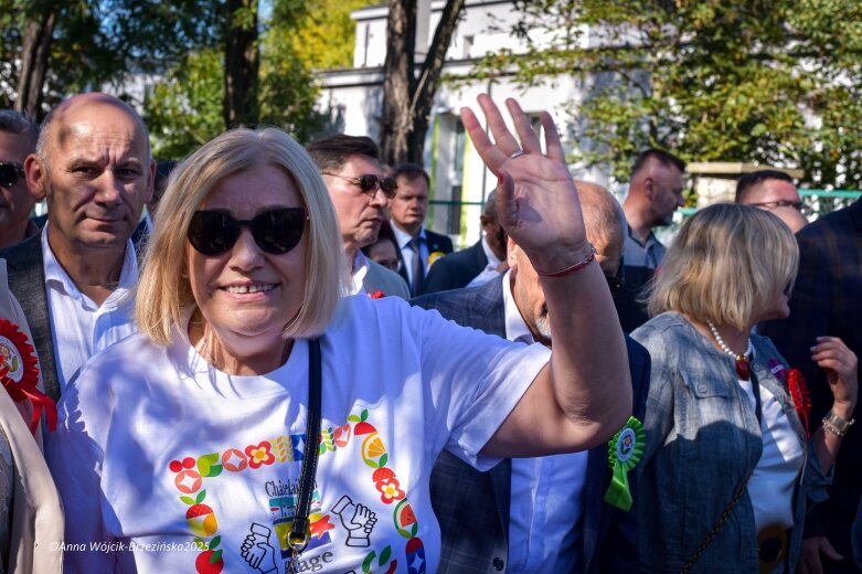  Barwna parada ulicami Skierniewic 