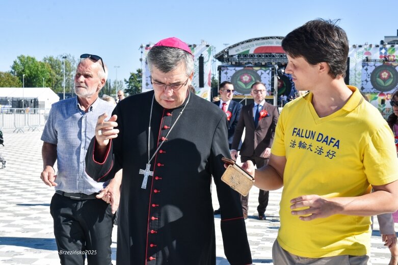  Barwna parada ulicami Skierniewic 