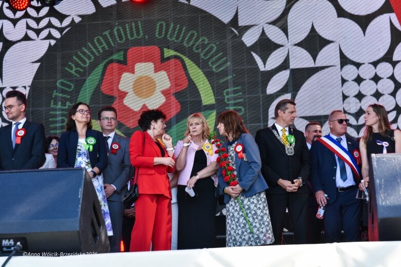  Barwna parada ulicami Skierniewic 