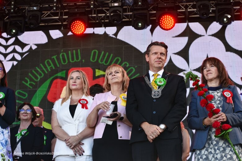  Barwna parada ulicami Skierniewic 