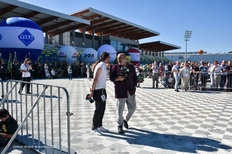  Barwna parada ulicami Skierniewic 