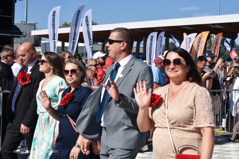  Barwna parada ulicami Skierniewic 