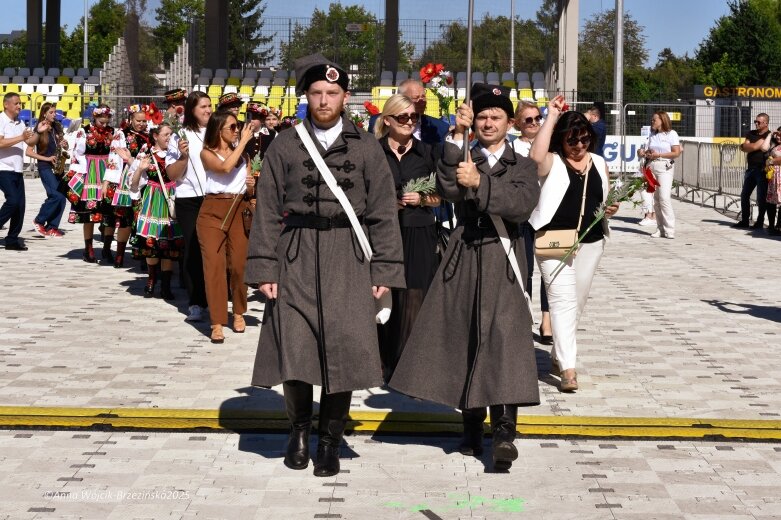  Barwna parada ulicami Skierniewic 