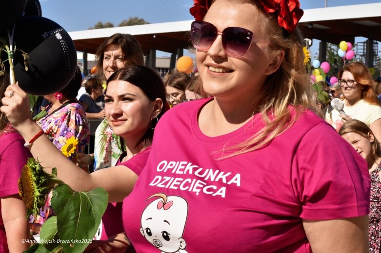  Barwna parada ulicami Skierniewic 