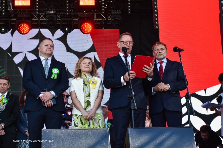  Barwna parada ulicami Skierniewic 