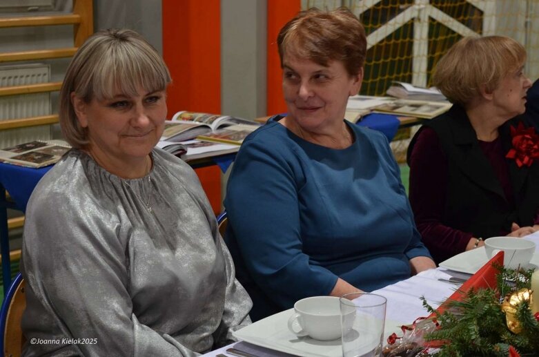  Wigilijny wieczór z Zespole Szkół w Głuchowie  