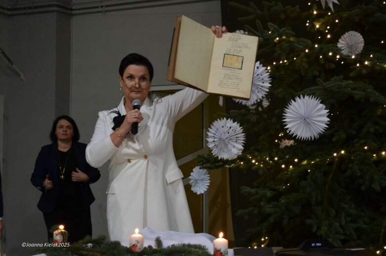  Wigilijny wieczór z Zespole Szkół w Głuchowie  