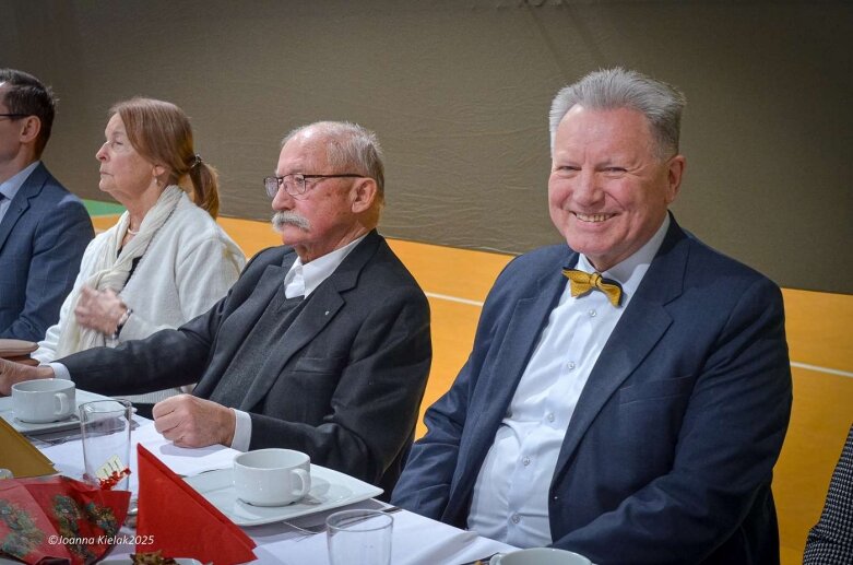  Wigilijny wieczór z Zespole Szkół w Głuchowie  