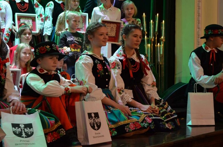  V Powiatowy Przegląd Kolęd i Pastorałek  