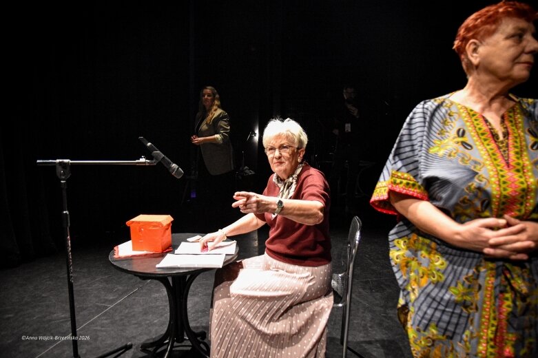  Wielka rewia seniorów w Skierniewicach 